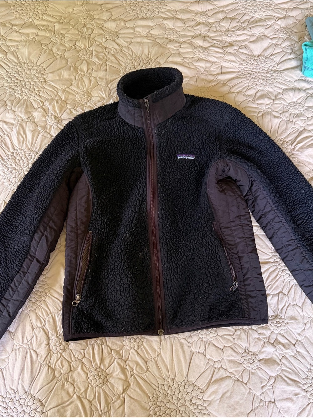 Patagonia Women’s Black Teddy Fleece Jacket
